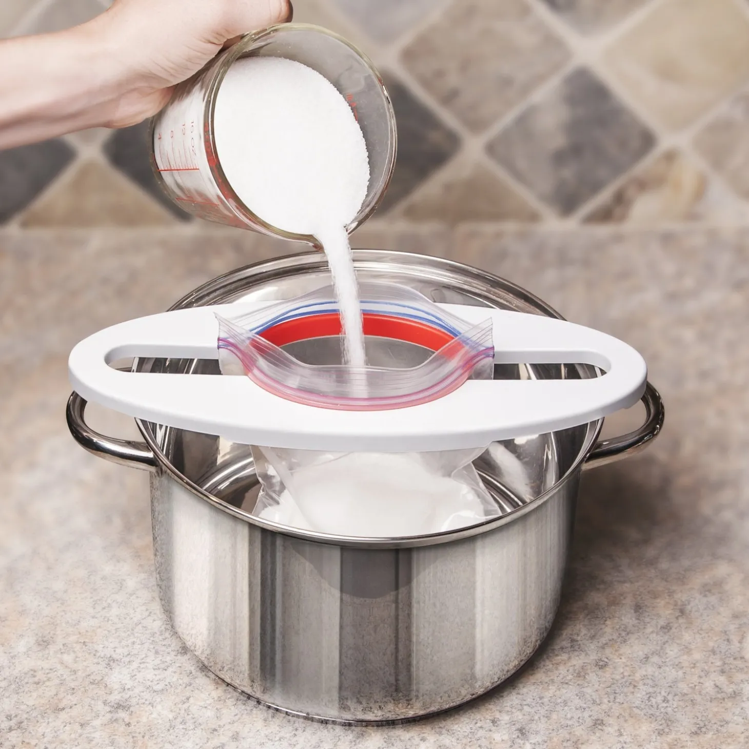 fill_amp_store_8.webp Fill & Store