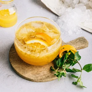 Revolve - Revolving Cocktail Glass – Set of 2 – 17 oz (500ml)